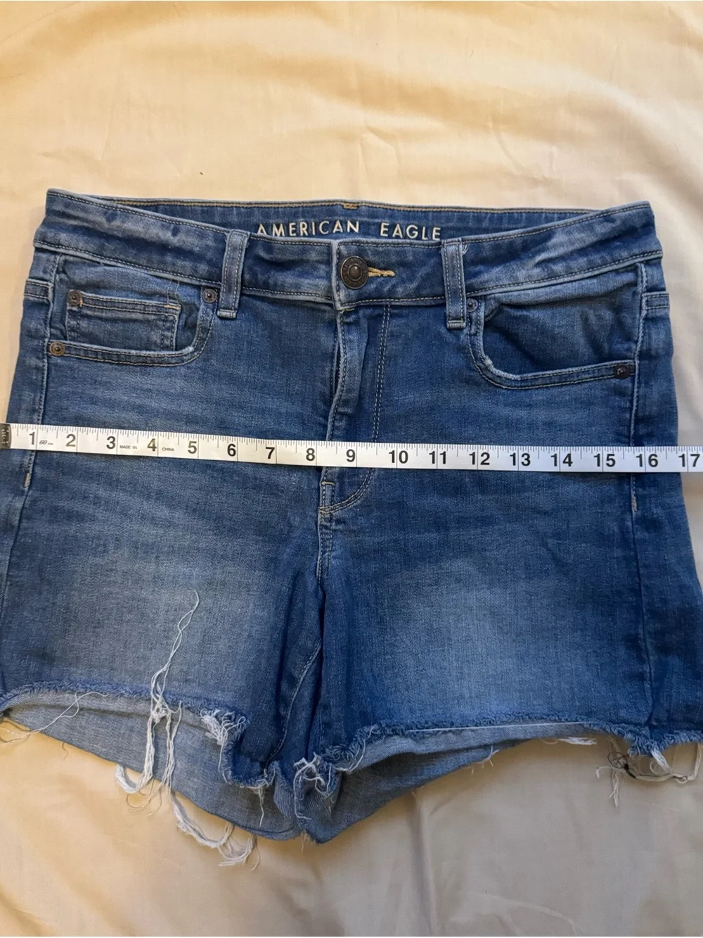 American Eagle Denim Cutoff Shorts Size 8 Raw Hem Festival Summer